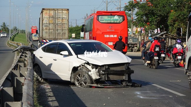 Cần làm gì để kéo giảm tai nạn giao thông đặc biệt nghiêm trọng? (30/5/2018)